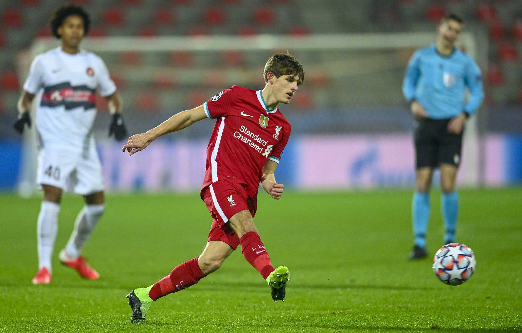 丹麦强势瑞典，萨拉赫惊艳世界的简单介绍