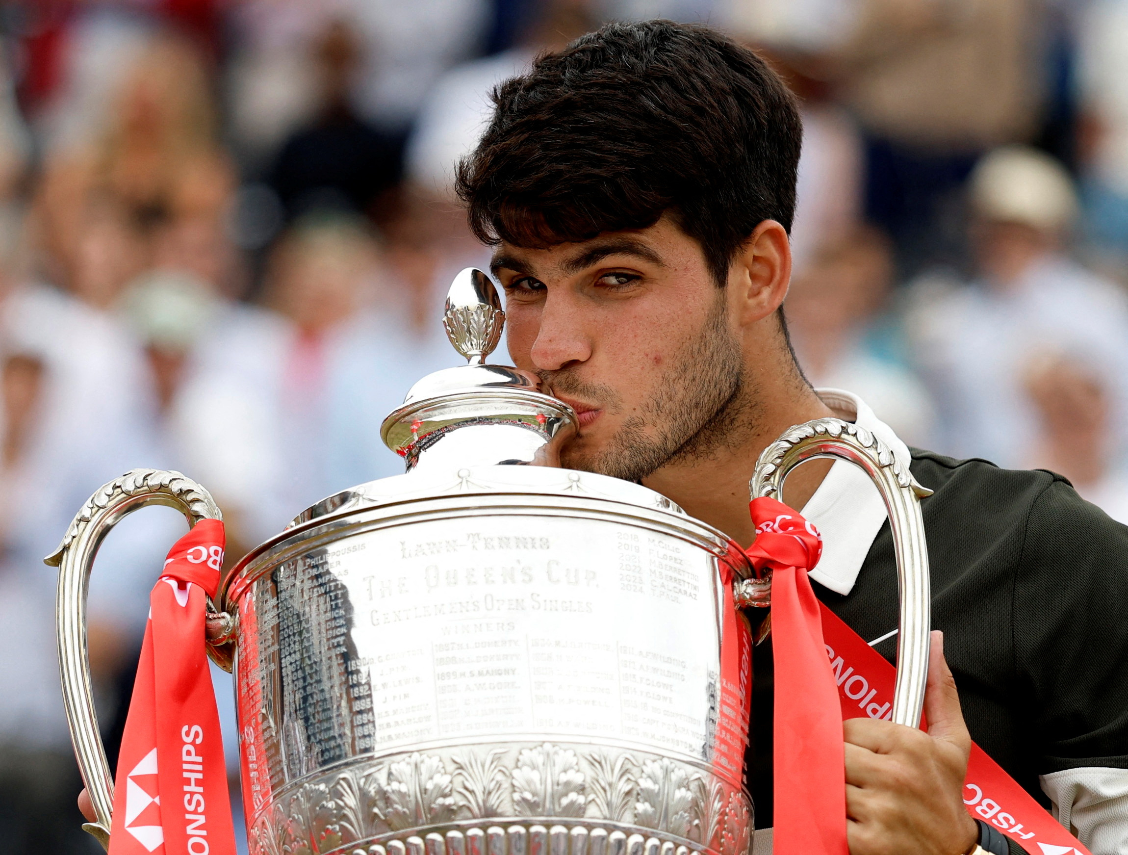 澳大利亚网球队险胜欧洲网球队，阿尔卡拉斯爆发神勇的简单介绍