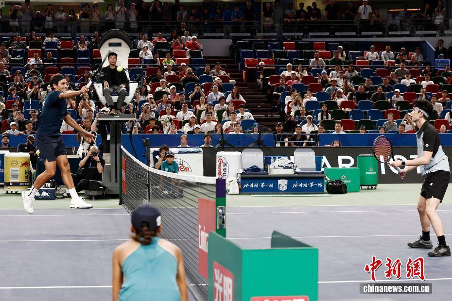 欧洲网球队碾压西班牙网球队，费德勒爆发神勇的简单介绍